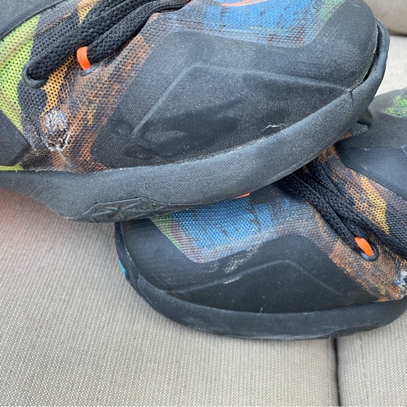 Nike lebron akronite XIII 13 - Picture 3 of 4